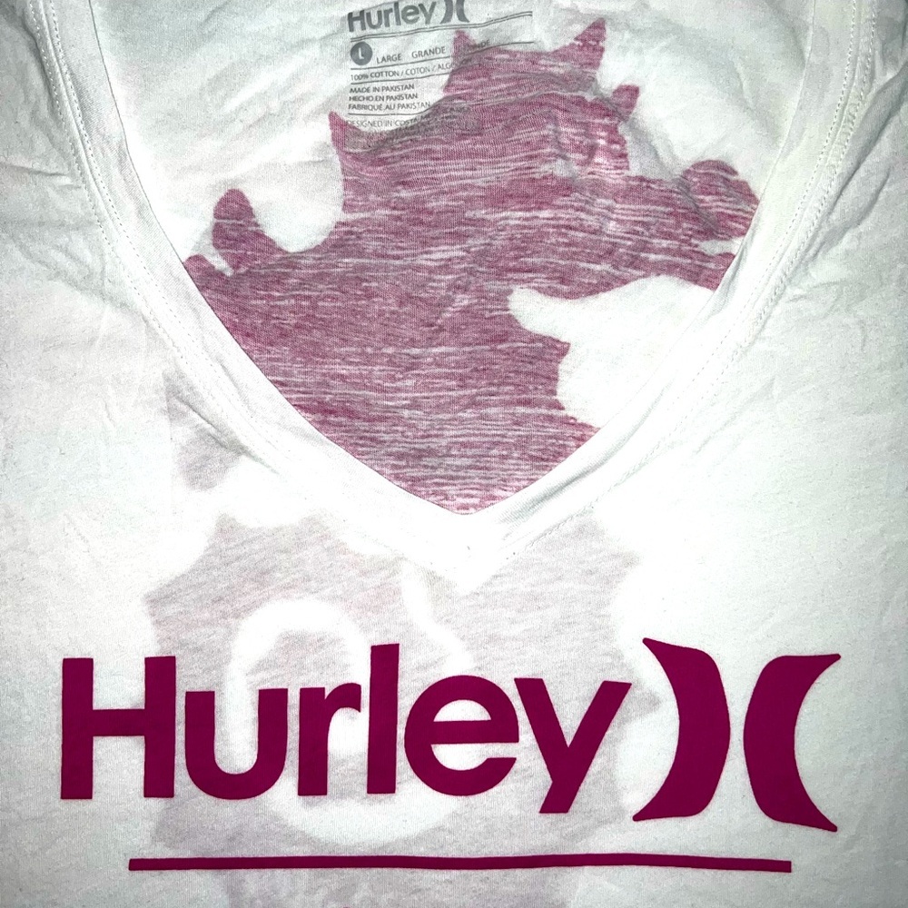 NWOT Hurley V-neck T shirt with pink seahorse design